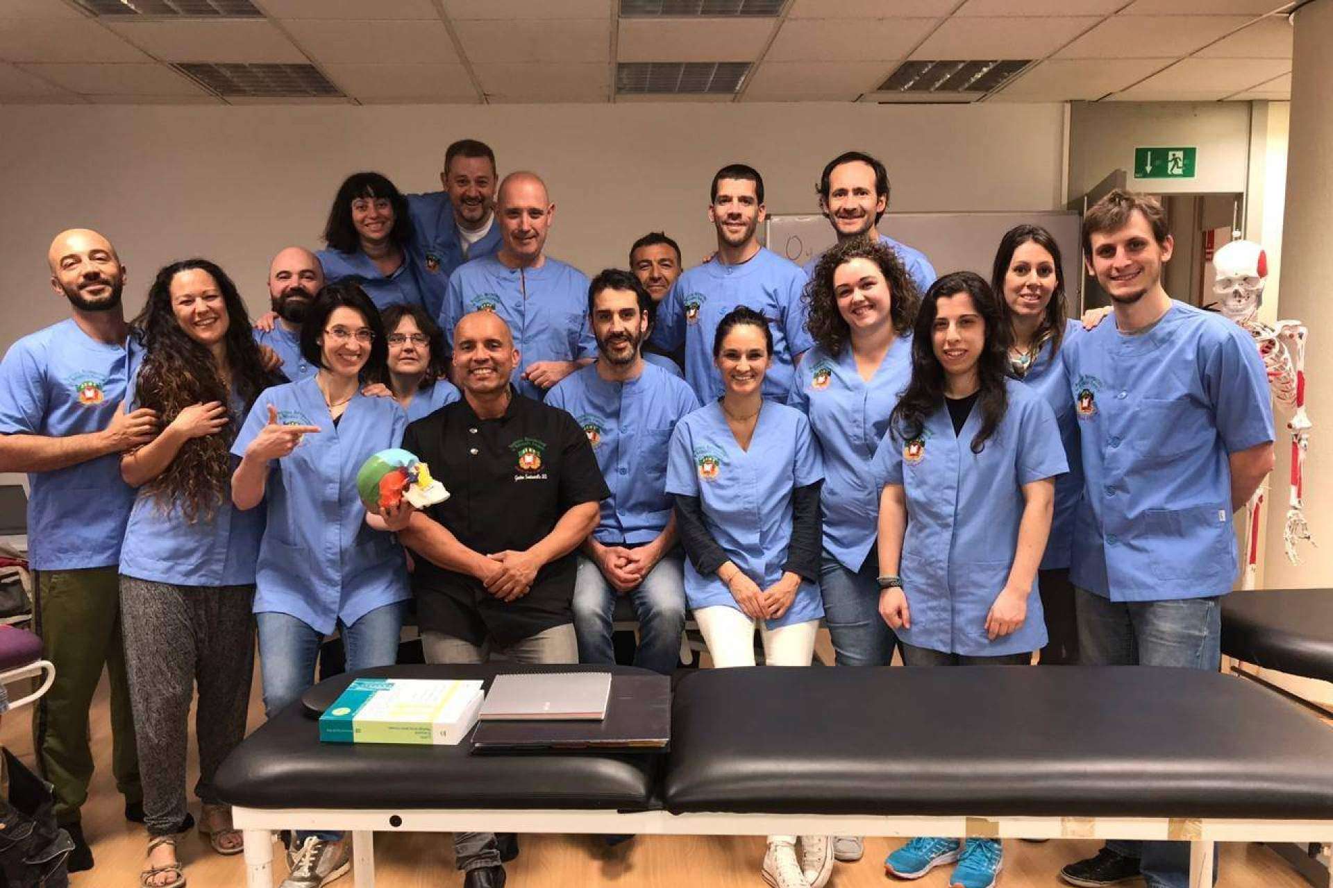El Instituto Internacional de Osteopatía Avanzada expone cómo tratar los dolores cervicales con osteopatía