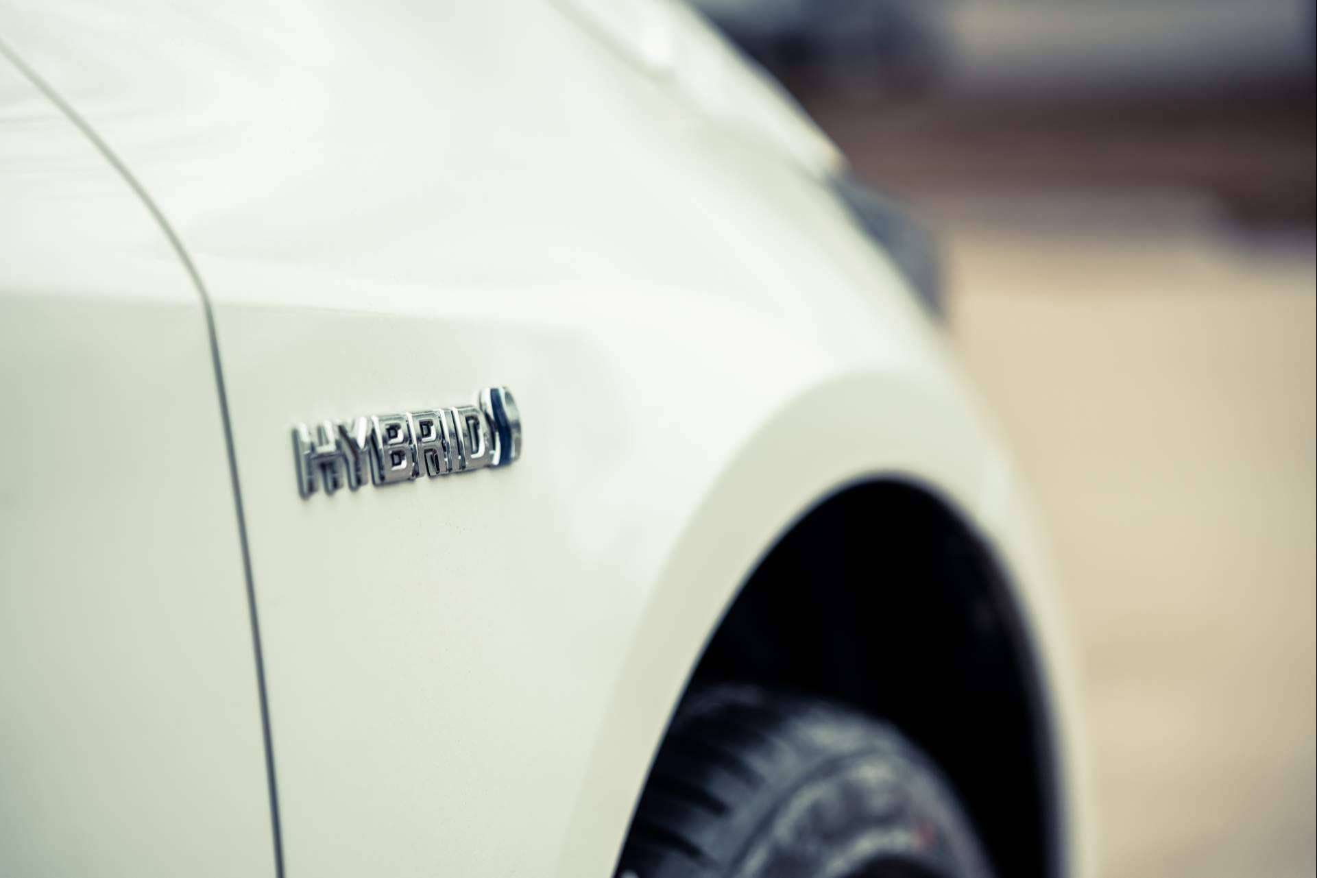 ¿Cuáles son las ventajas que ofrece un coche híbrido? Por TodoRenting.es