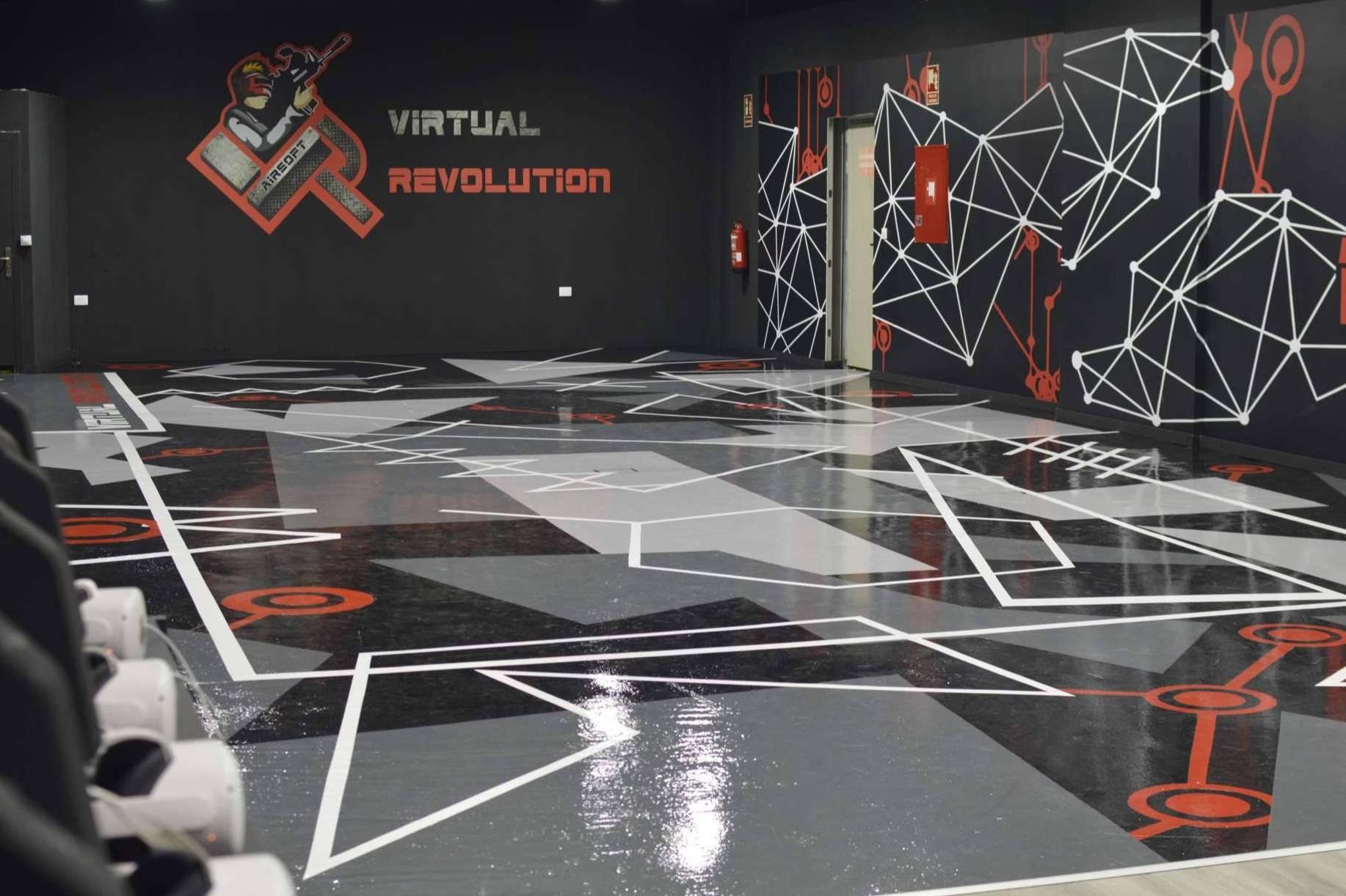 Llega el nuevo centro de realidad virtual de VR Airsoft al Centro Comercial Oasiz