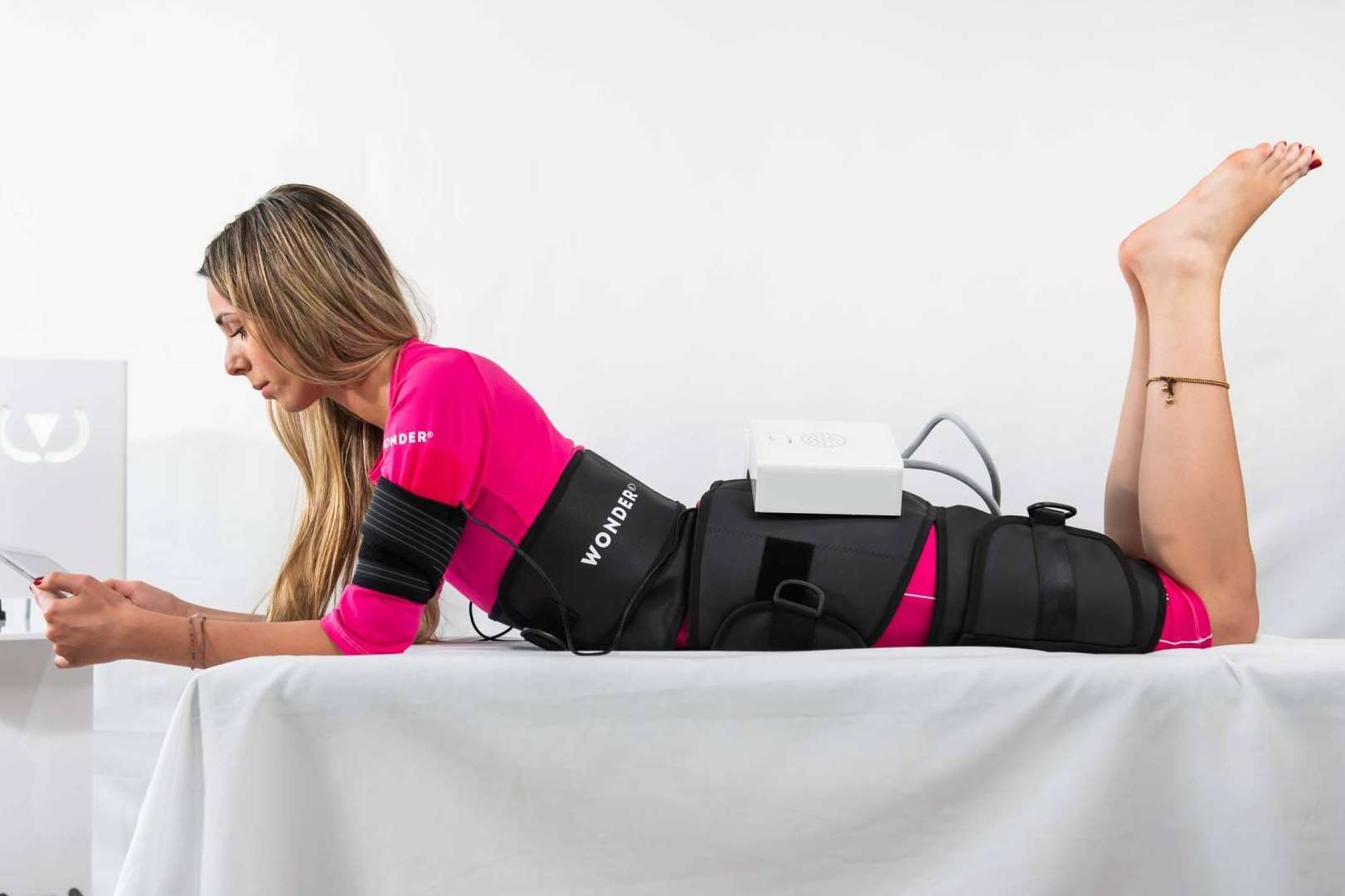 Terapia de aumento de masa muscular y pérdida de grasa con la tecnología Wonder