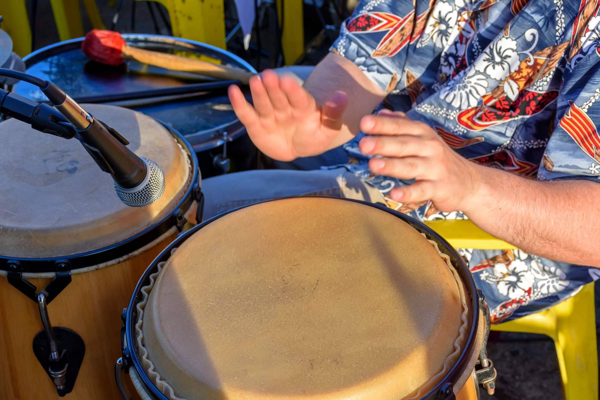 Percuforum introduce a los más pequeños en los ritmos de batucada