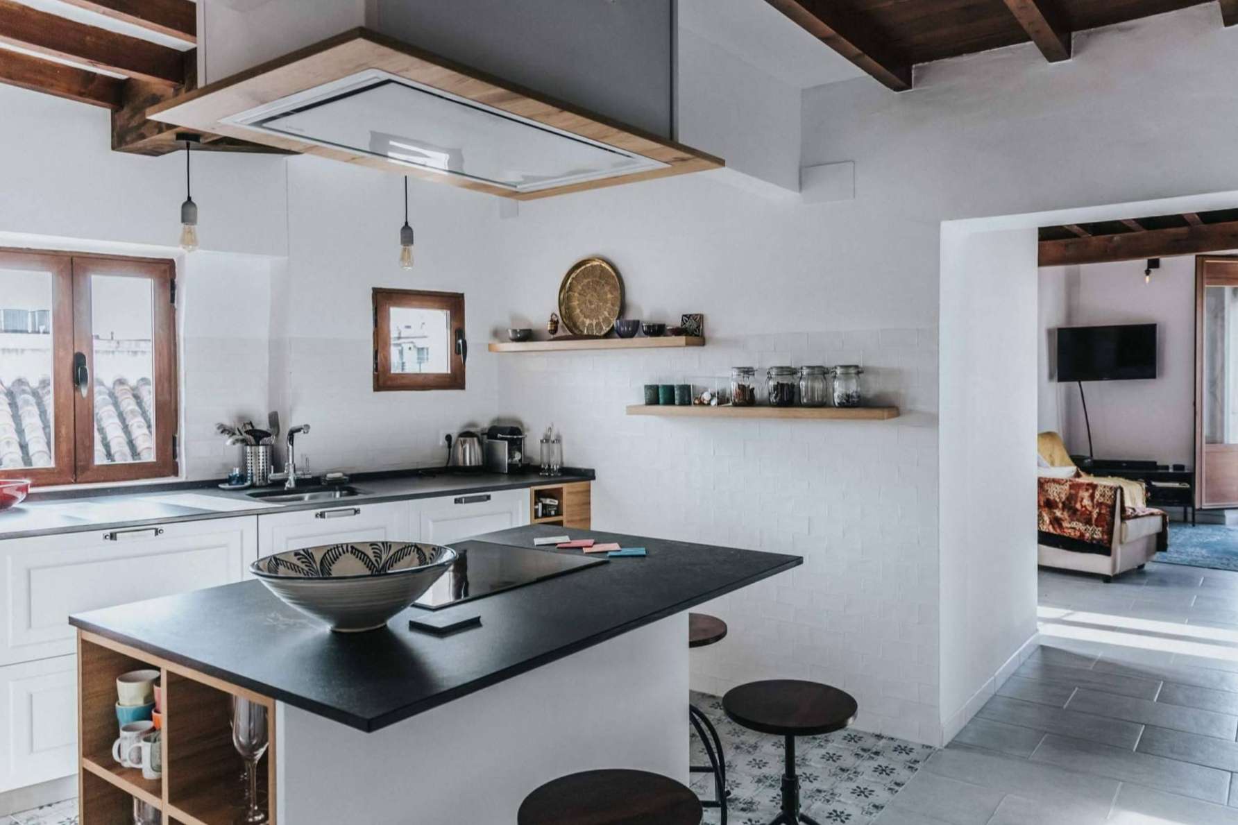 ¿Dónde encontrar diseños modernos de cocinas en Málaga? Idecocina