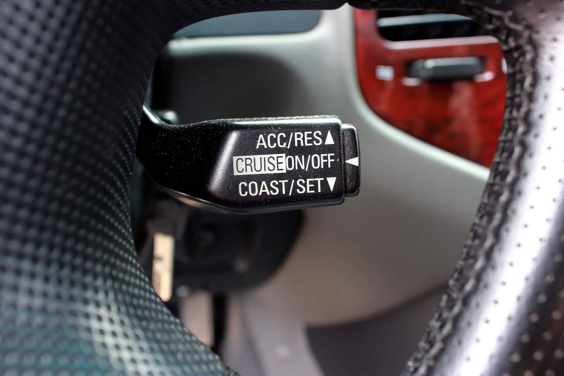 Limitador de velocidad, un elemento clave para disminuir el riesgo de accidentes automovilísticos, según TodoRenting.es