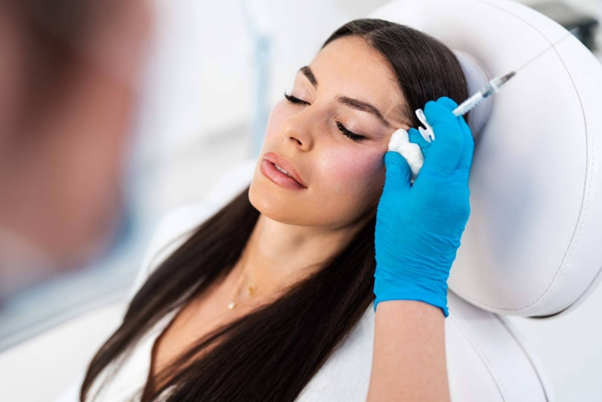 Medicina estética con Clínica Femme, una forma de verse bien