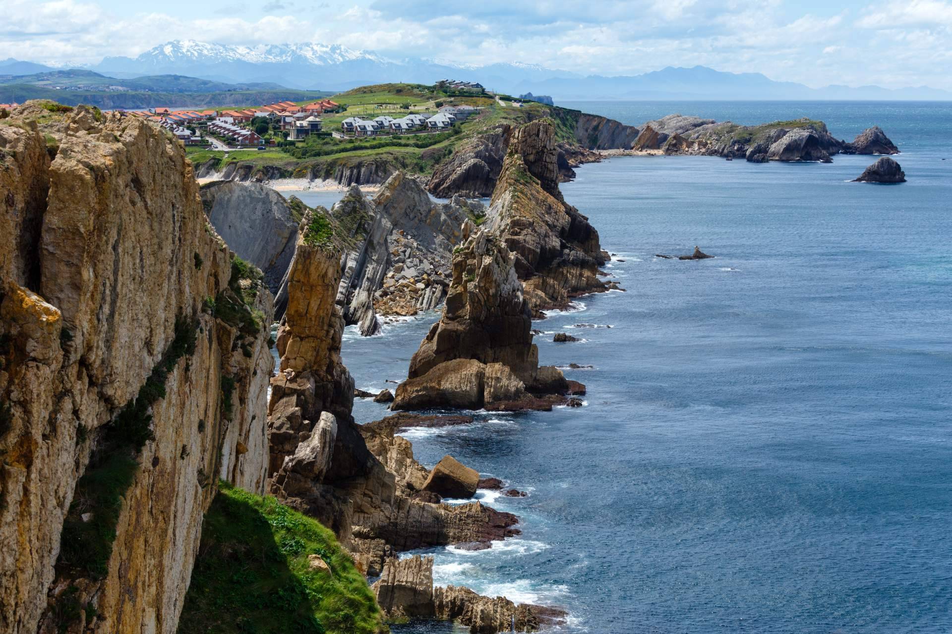 Hotel El Refugio es un alojamiento para disfrutar de la costa cantábrica