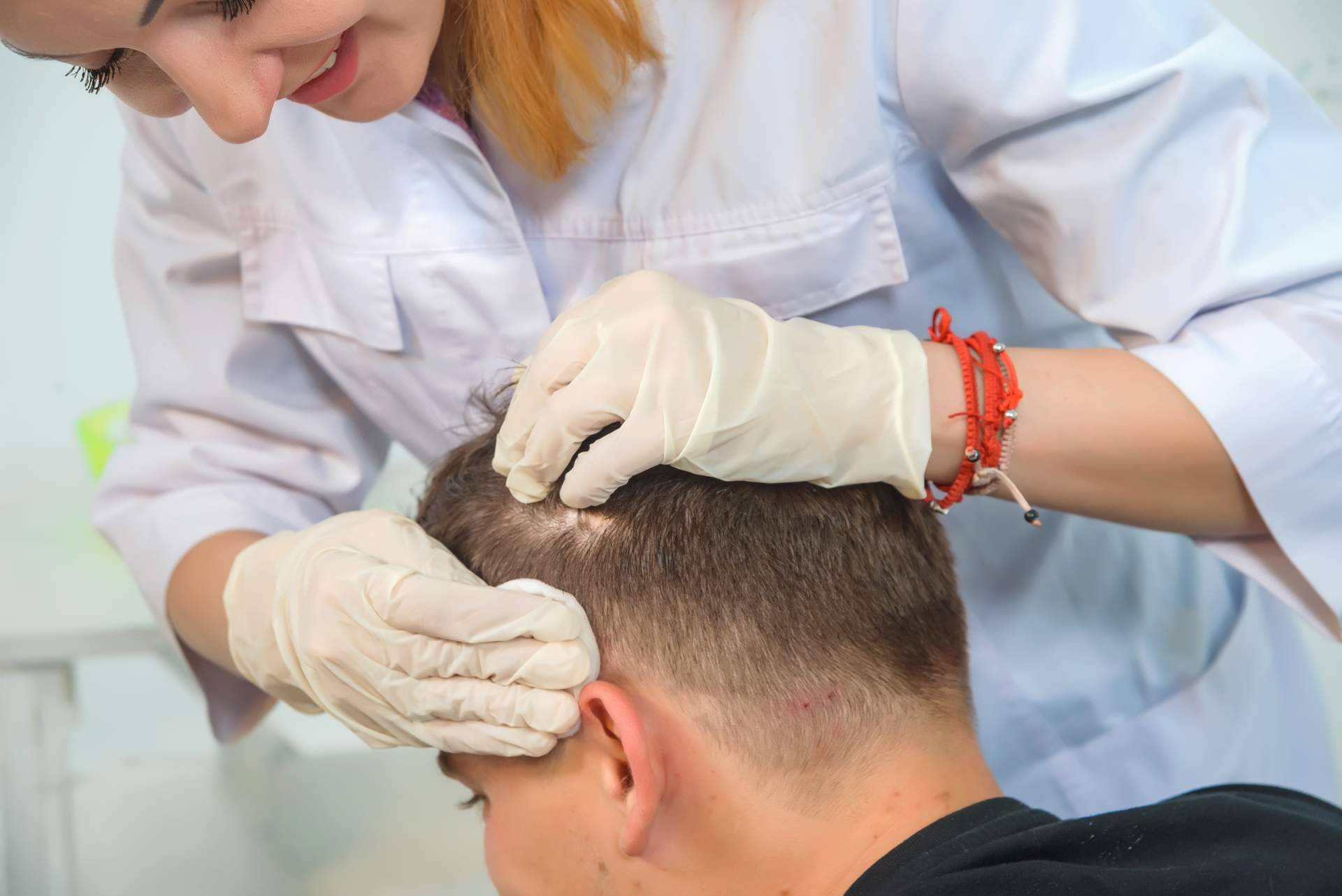 Tratamientos de mesoterapia para el cabello con Capilar Innovation Clinic, de la mano del doctor Jesus Anibal Mora