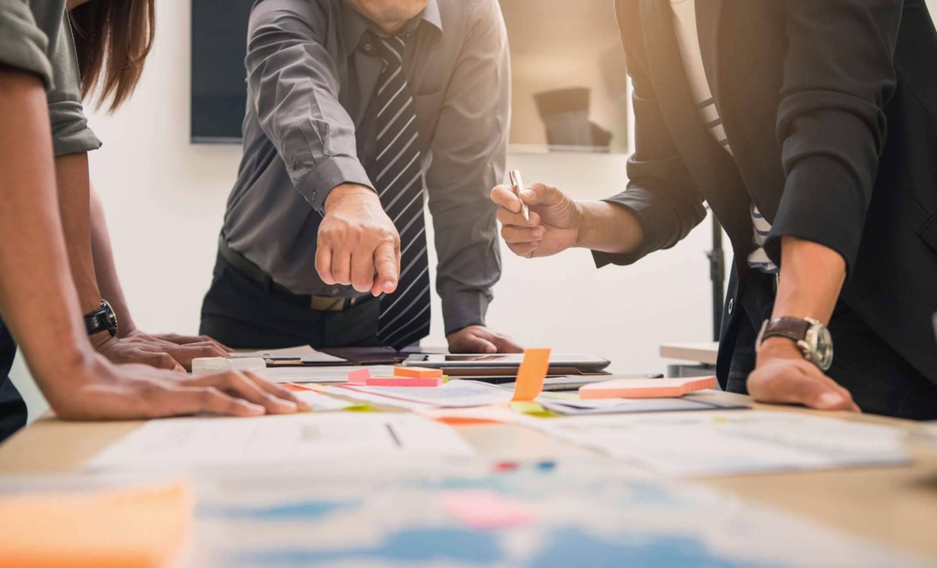 Crear una primera impresión de la mano de los expertos en branding de Astratech Consulting